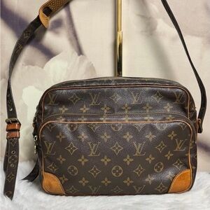 Louis Vuitton trocadero Dark Brown Monogram Messenger Bag